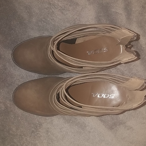 Soda ankle boots - Picture 2 of 4